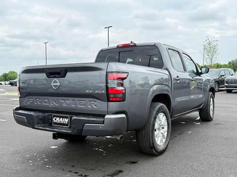 Used 2024 Nissan Frontier SV w/ SV Convenience Package AWD/4WD image 5