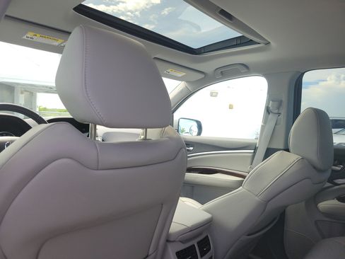 Used 2020 Acura MDX FWD image 14