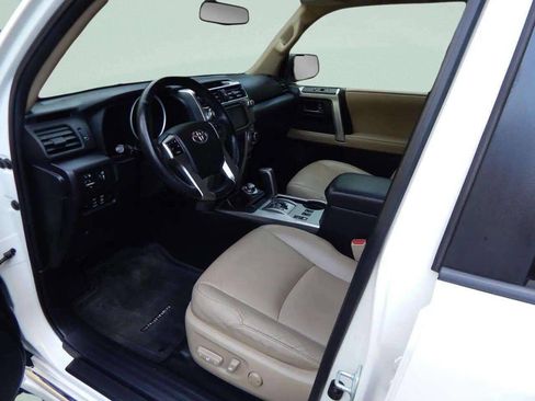 Used 2012 Toyota 4Runner Limited image 12