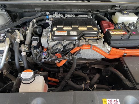 Used 2023 Toyota bZ4X AWD image 21