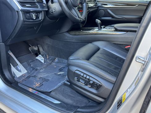 Used 2015 BMW X5 xDrive50i image 22