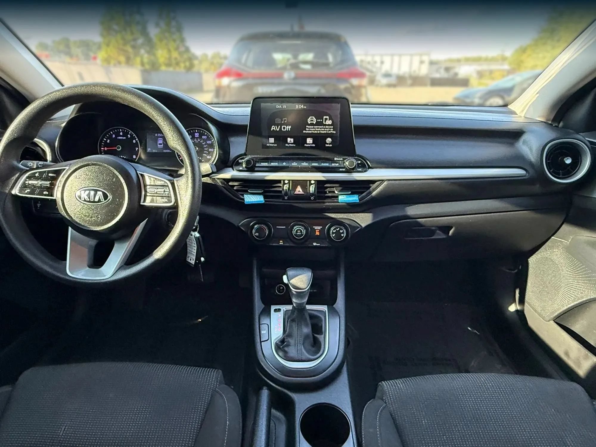 Used 2020 Kia Forte LXS FWD image 3