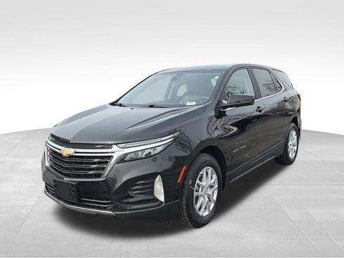 Used 2022 Chevrolet Equinox LT w/ LPO, Cargo Package image 7