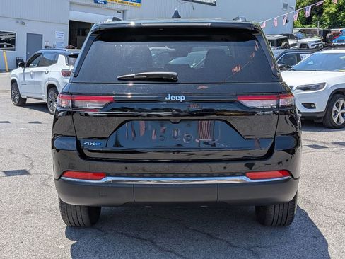 Used 2023 Jeep Grand Cherokee 4WD 4xe image 7