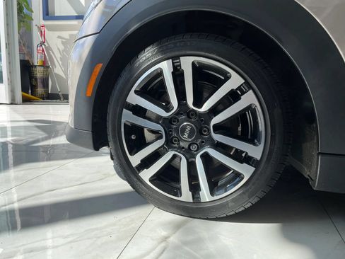 Used 2023 MINI Cooper S FWD image 29