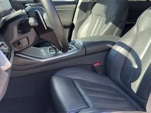 Used 2020 BMW X7 xDrive40i w/ Premium Package image 27