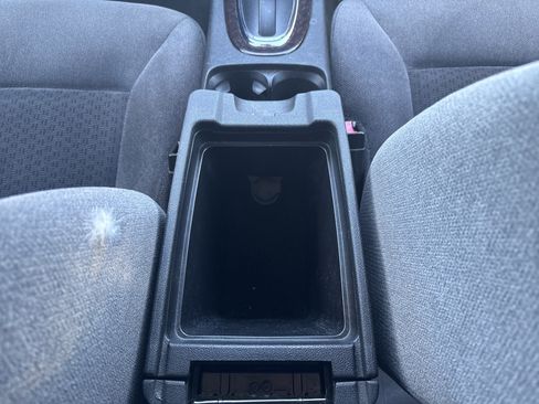 Used 2015 Chevrolet Impala LT w/ LT Sunroof Package image 21