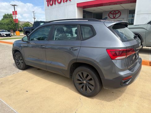Used 2024 Volkswagen Taos S FWD image 3