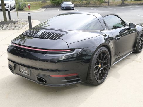Used 2024 Porsche 911 Targa 4S image 5