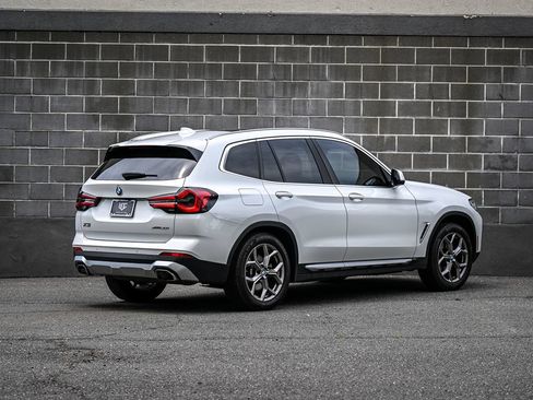 Used 2023 BMW X3 xDrive30i w/ Convenience Package w/ZPA AWD/4WD image 3