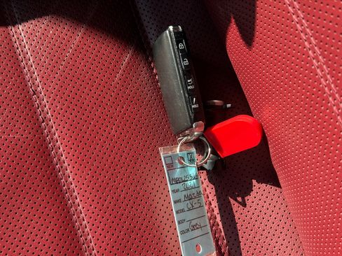 Used 2021 MAZDA CX-5 Carbon Edition image 30