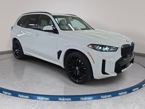 Used 2025 BMW X5 sDrive40i w/ Executive Package RWD image 4