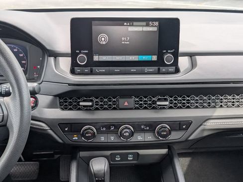 Used 2025 Honda Accord SE image 6