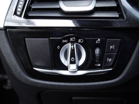 Certified 2023 BMW 540i xDrive w/ M Sport Package image 18