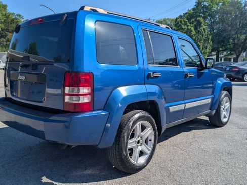 Used 2010 Jeep Liberty Sport w/ Popular Equipment Group AWD/4WD image 7