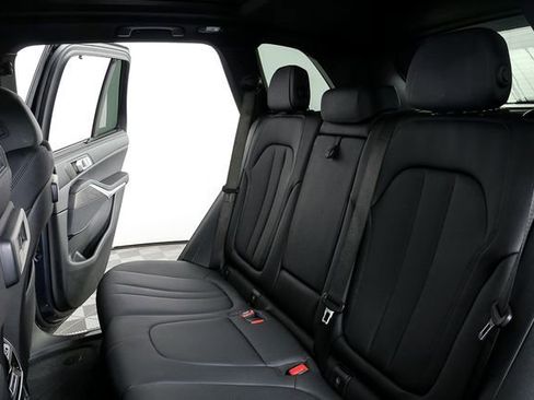 Used 2022 BMW X5 xDrive45e w/ Executive Package image 21