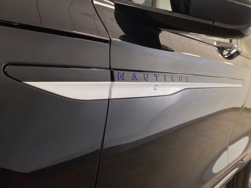 New 2026 Lincoln Nautilus Premier w/ Equipment Group 102A AWD/4WD image 13