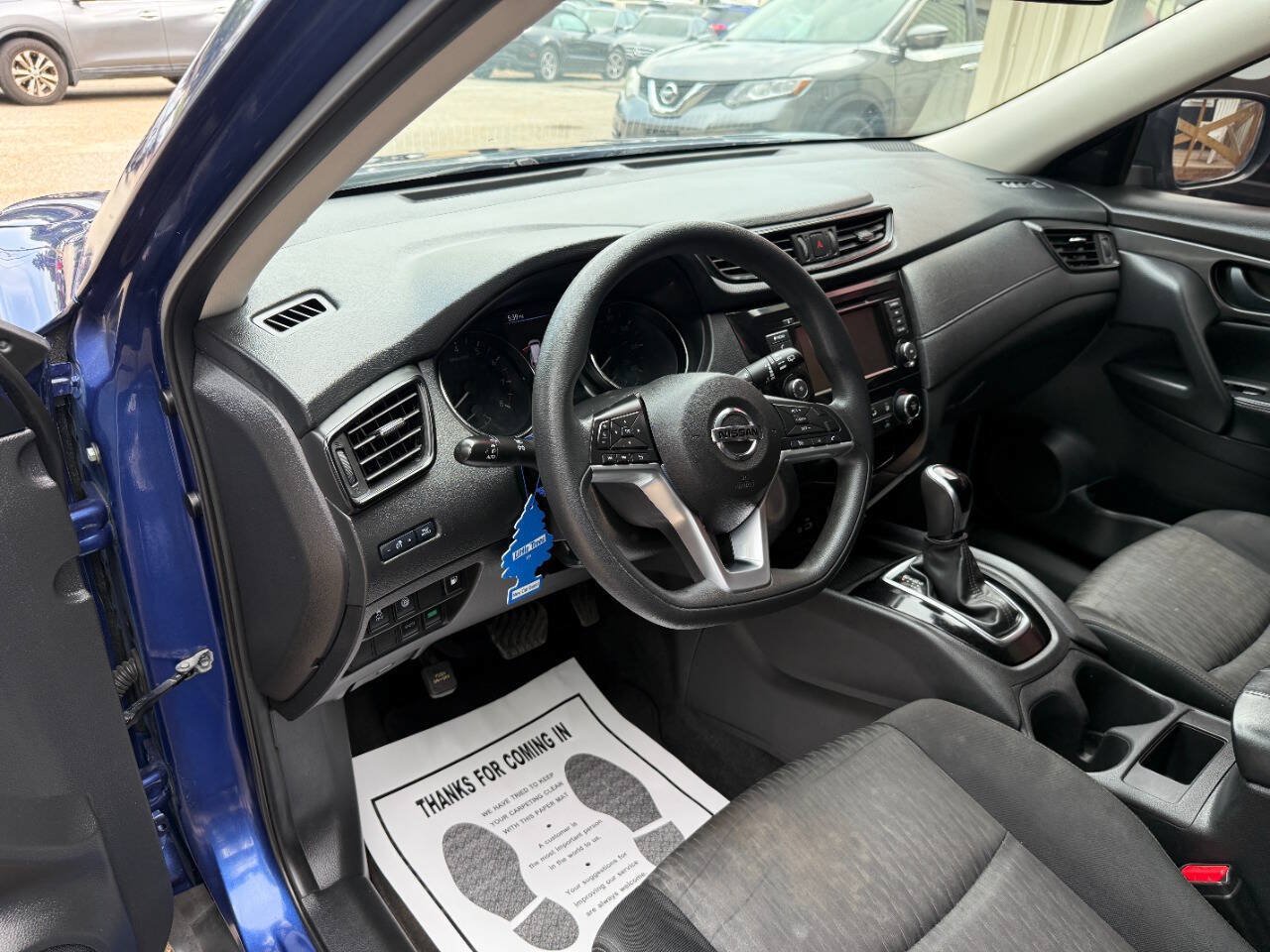 Used 2020 Nissan Rogue S FWD image 9