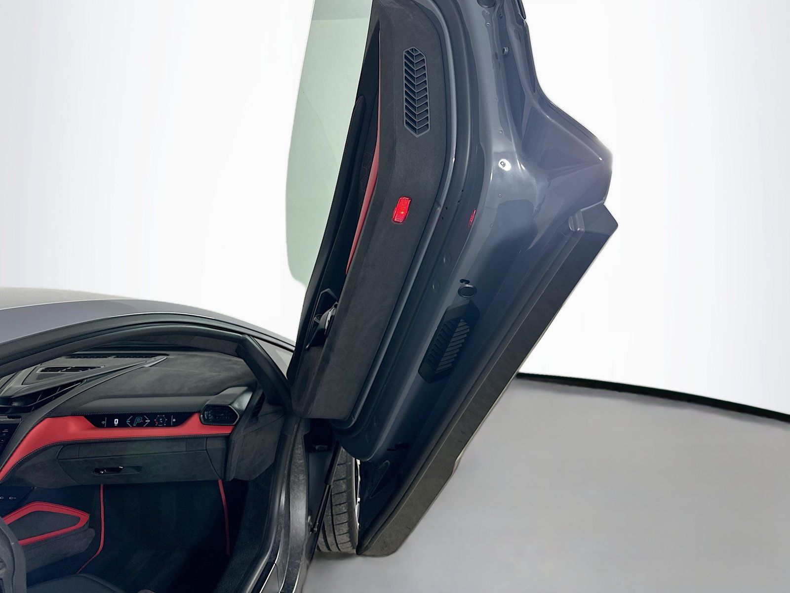 Used 2024 Lamborghini Revuelto AWD/4WD image 39