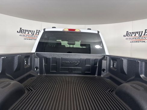 Used 2024 Ford F350 XLT w/ FX4 Off-Road Package AWD/4WD image 21