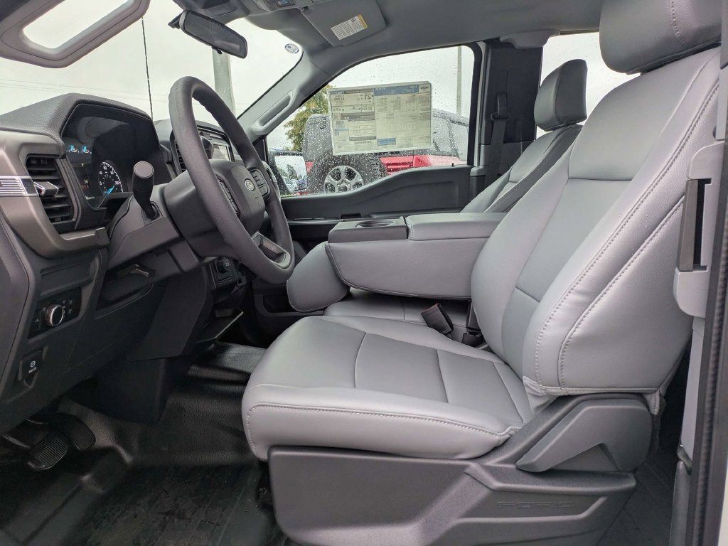 New 2026 Ford F150 XL RWD image 19