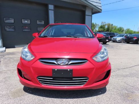 Used 2012 Hyundai Accent GLS w/ Premium Pkg 3 FWD image 6