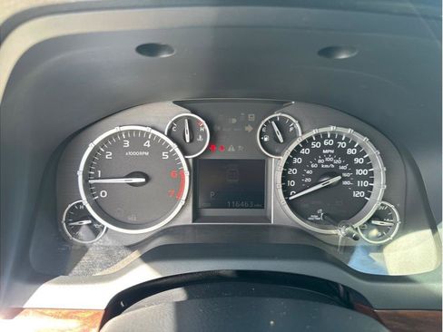 Used 2014 Toyota Tundra Limited image 15