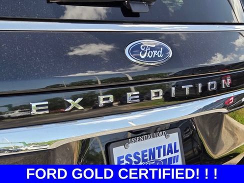 Used 2024 Ford Expedition Limited AWD/4WD image 16