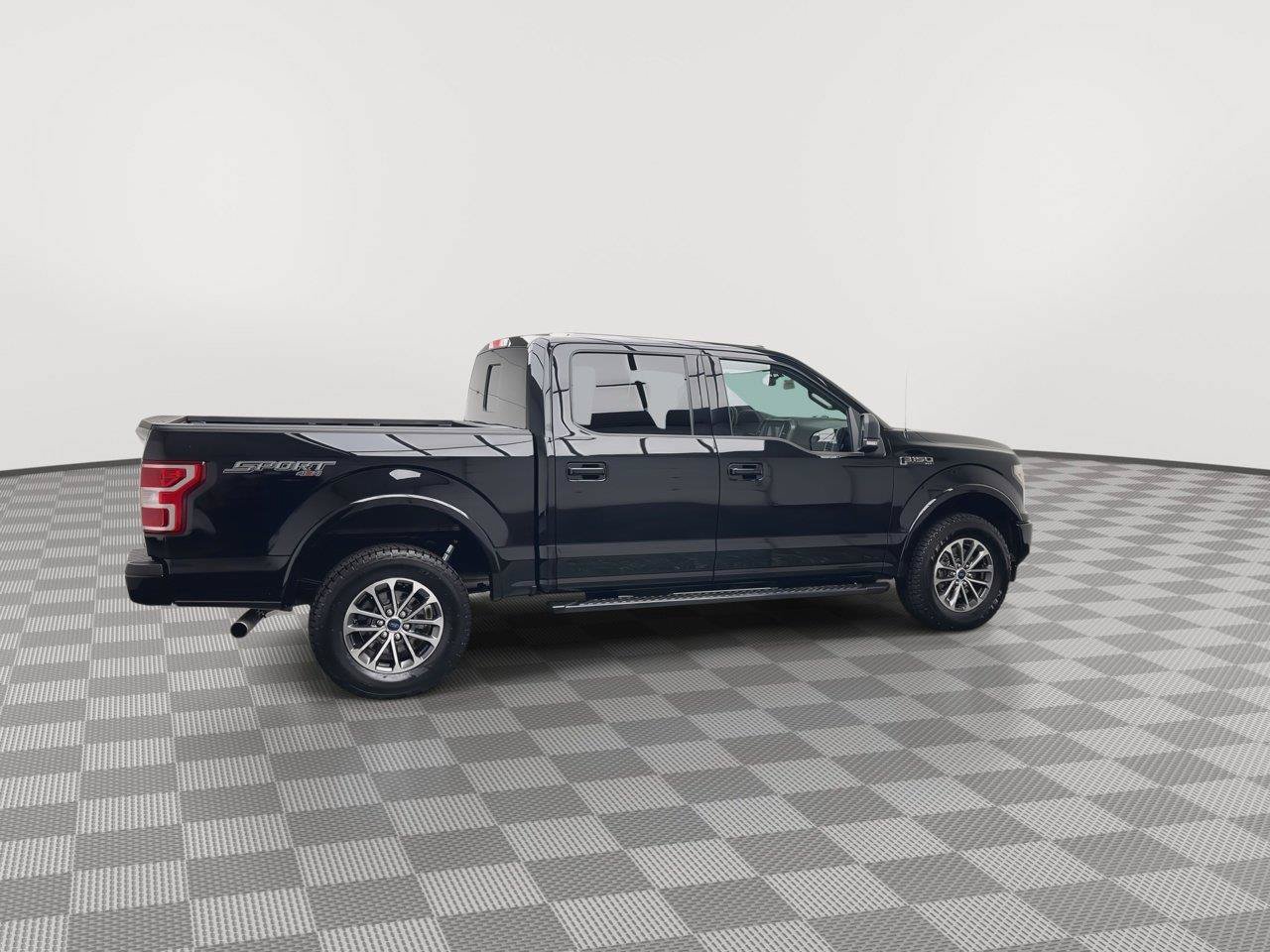 Certified 2018 Ford F150 XLT w/ Equipment Group 302A Luxury AWD/4WD image 41