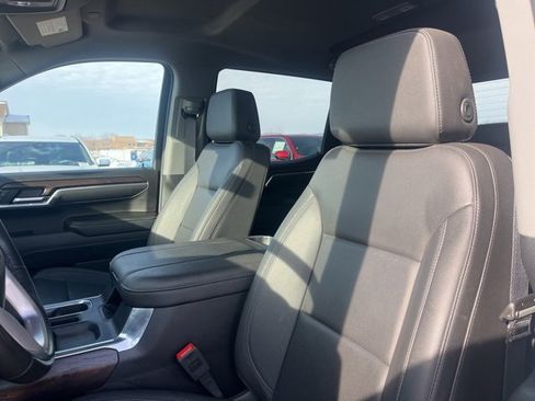 Used 2025 GMC Sierra 1500 SLT w/ SLT Premium Plus Package image 19