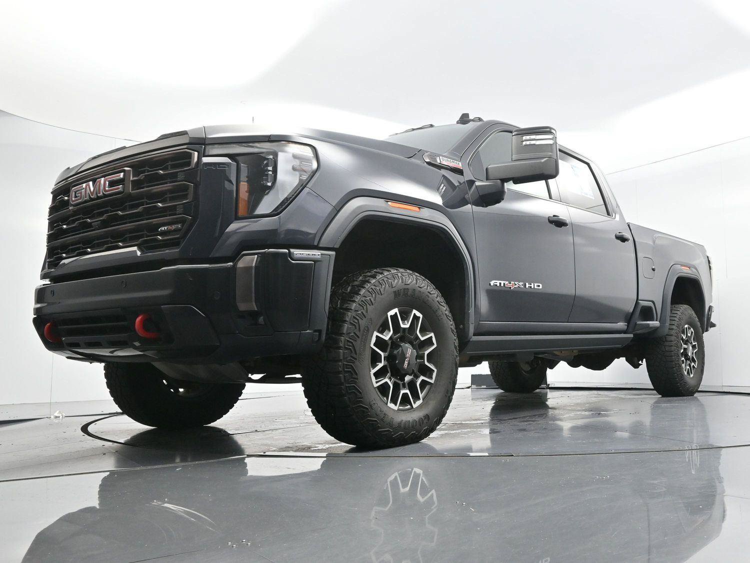 Used 2024 GMC Sierra 2500 AT4X AWD/4WD image 50