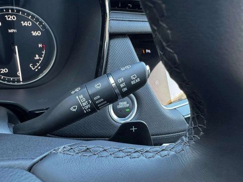 Used 2024 Cadillac XT6 Luxury w/ LPO, Floor Liner Package image 28