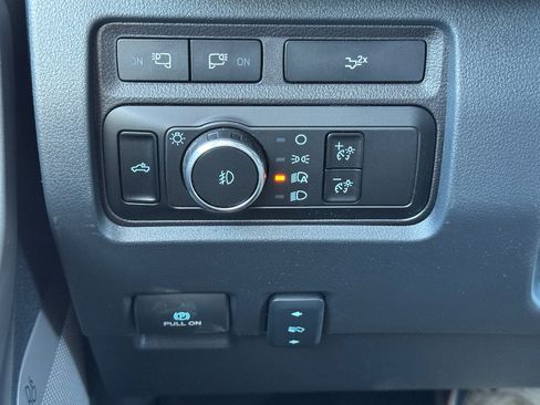 Used 2024 Ford F350 Lariat w/ Chrome Package image 22