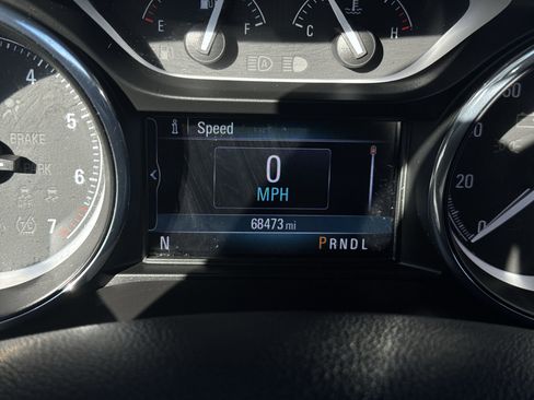 Used 2020 Buick Envision Essence image 12