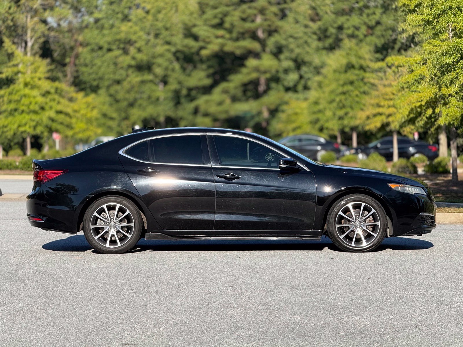 Used 2015 Acura TLX w/ Advance Package AWD/4WD image 12