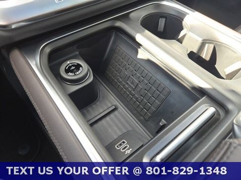 New 2025 Ford Expedition Platinum w/ Platinum Ultimate Package AWD/4WD image 25
