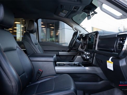 Certified 2025 Ford F250 Lariat w/ Tremor Off-Road Package image 16