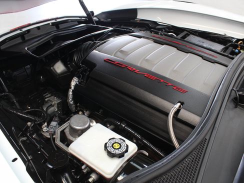 Used 2017 Chevrolet Corvette Grand Sport RWD image 37