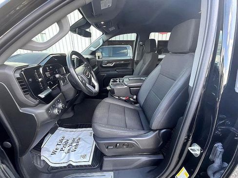 Used 2023 GMC Sierra 1500 Elevation image 15