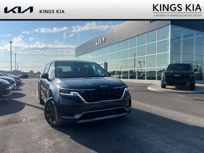 Used 2024 Kia Carnival EX