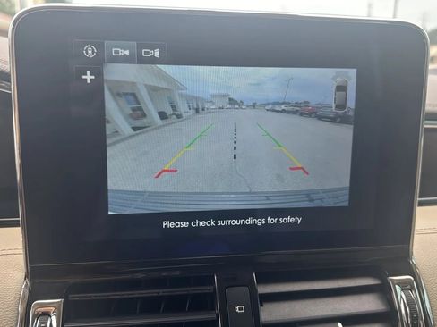 Used 2019 Lincoln Navigator Reserve AWD/4WD image 19