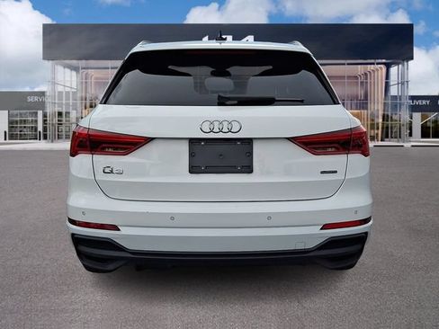 Used 2022 Audi Q3 2.0T Premium AWD/4WD image 5