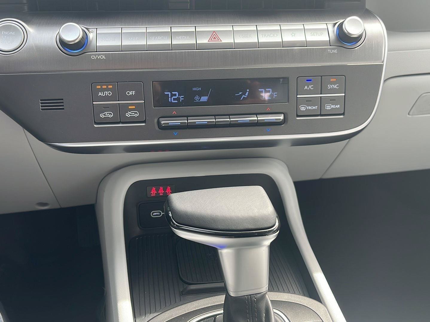 New 2026 Hyundai Kona SEL Sport AWD/4WD image 28