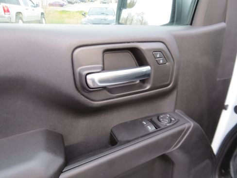 New 2025 Chevrolet Silverado 1500 W/T w/ WT Value Package image 28