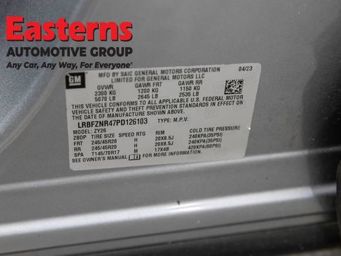 Used 2023 Buick Envision Essence w/ Sport Touring Package FWD image 38