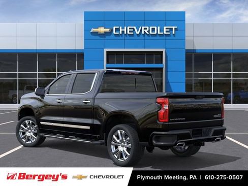 New 2026 Chevrolet Silverado 1500 High Country w/ High Country Premium Package AWD/4WD image 4