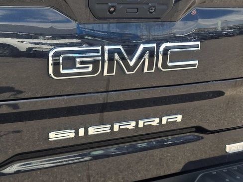 Used 2020 GMC Sierra 1500 Elevation w/ Elevation Value Package AWD/4WD image 31