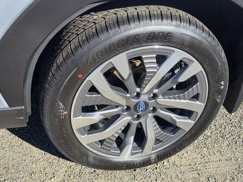 New 2025 Subaru Forester Touring AWD/4WD image 6