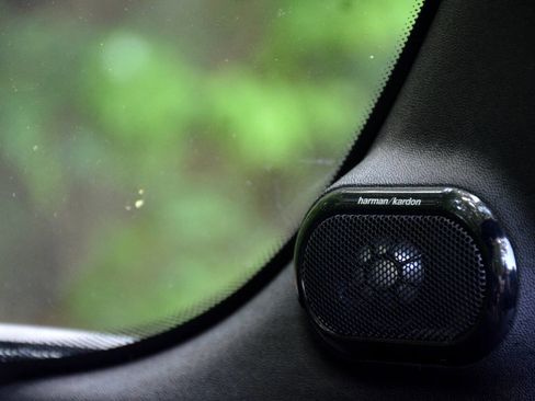 Used 2018 MINI Cooper S image 19