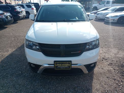 Used 2018 Dodge Journey Crossroad image 2